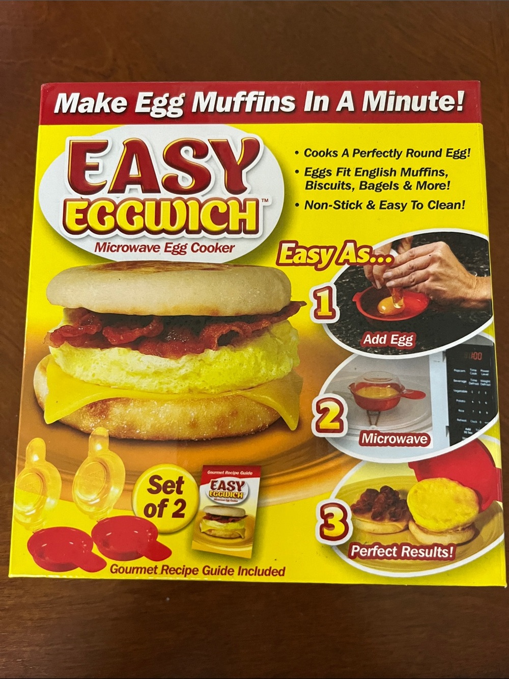 NWT Easy Eggwich Red Microwave Egg Cooker Set of 2